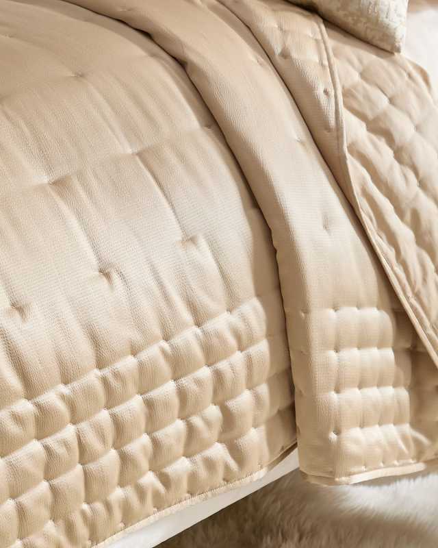 Hammered Silk Full/Queen Quilt
